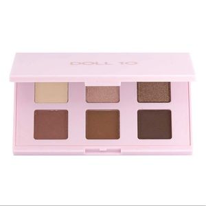 BNIB Doll Beauty NEW NEUTRALS TALC-FREE EYESHADOW PALETTE